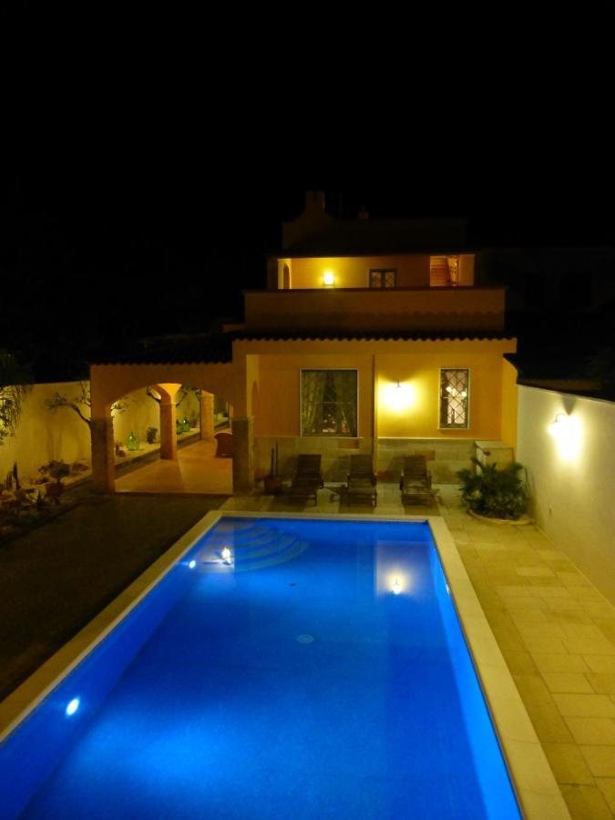 Villa Suzannah Lendinuso Exterior foto
